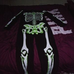 Men's skeleton costume!